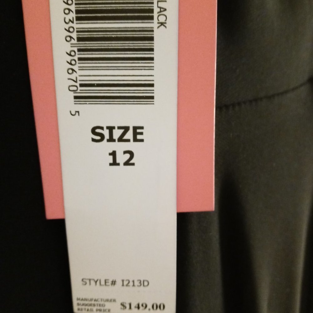Long Isaac Mizrahi dress criscross straps in the back.  Size 12.